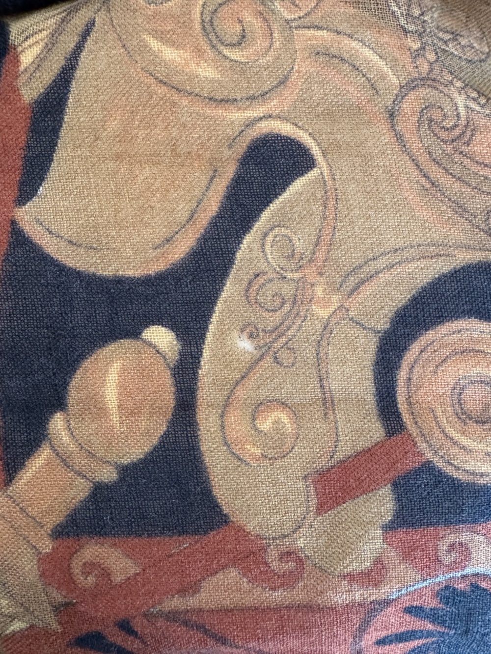gorgeous giant real FENDI shawl/scarf - Picture 15 of 16